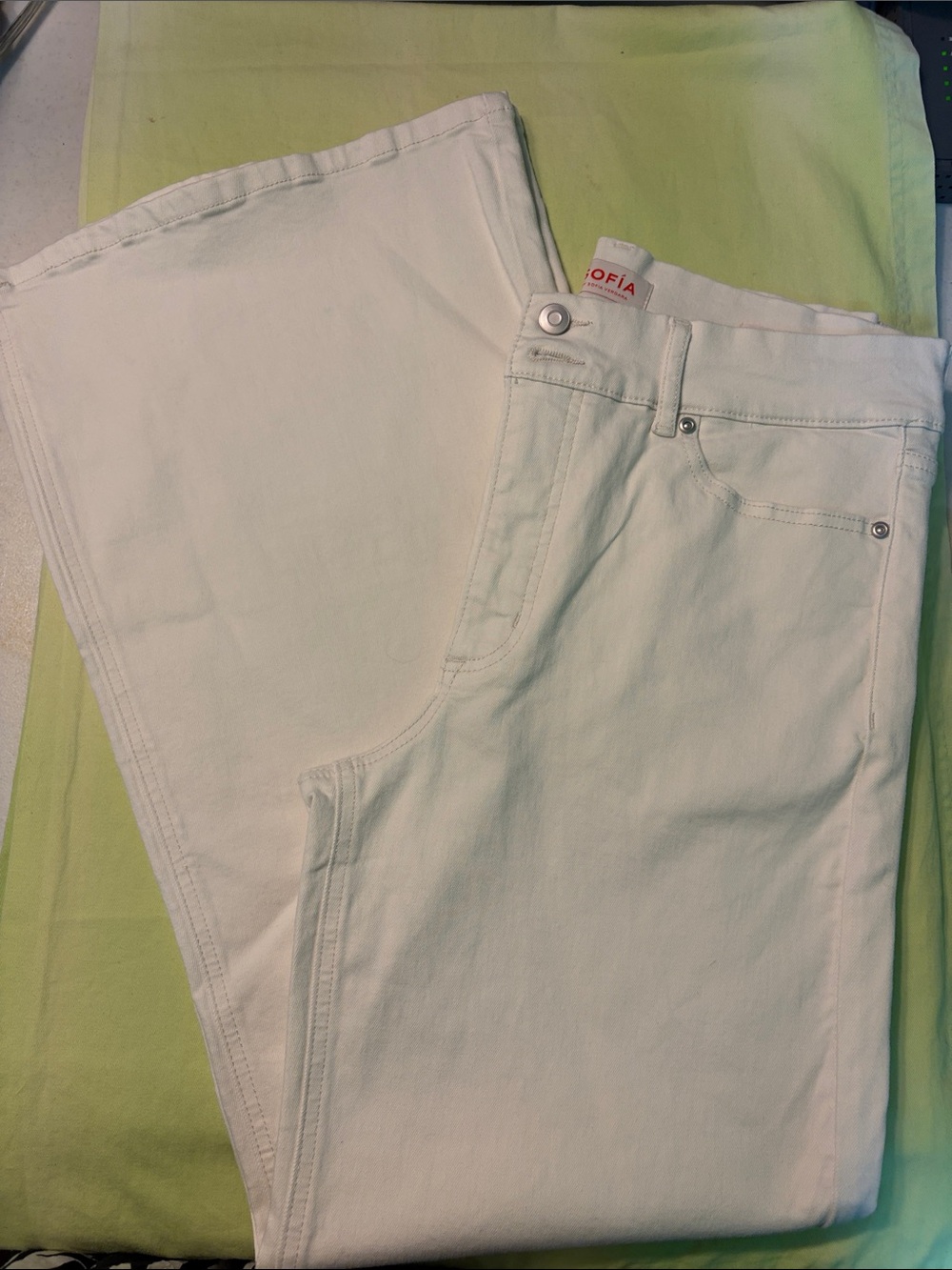 Sophia White Women’s Jeans -